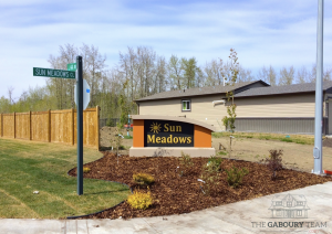 Sun Meadows Community Sign in Stony Plain, Alberta
